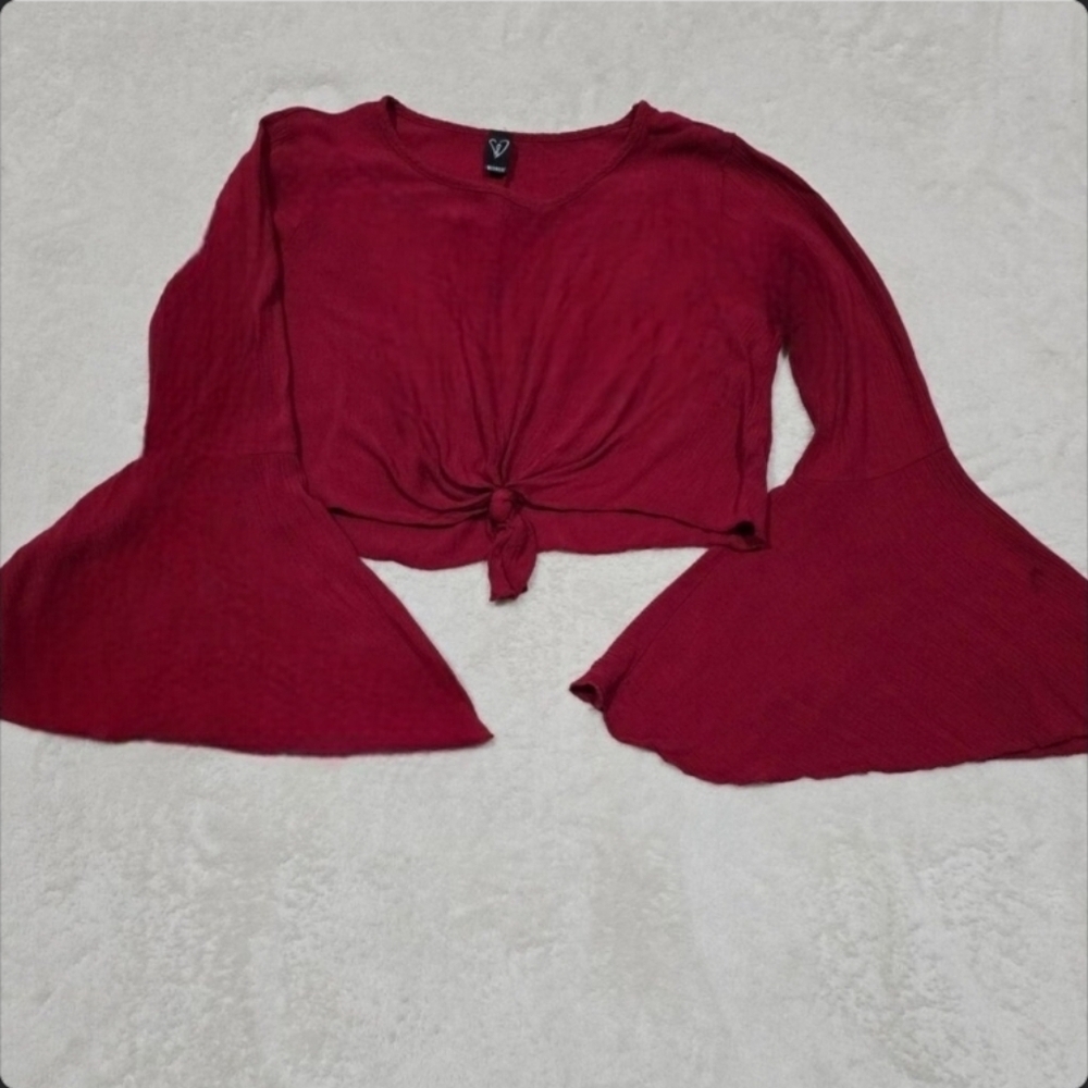 Windsor ✦ Red Flare Sleeve Crop Top ✦ Tie‑Front Textured Boho Style Made in USA - Picture 4 of 15